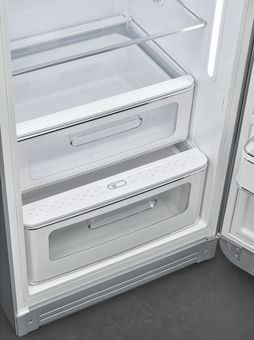 Холодильник Smeg FAB28RSV6 в магазине «На диване» в Омске  — Выгодная цена
