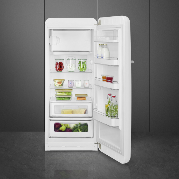Холодильник Smeg FAB28RWH6 в магазине «На диване» в Омске  — Выгодная цена