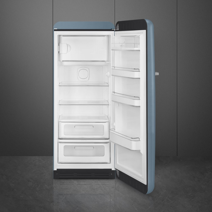 Холодильник Smeg FAB28RDSB6 в магазине «На диване» в Омске  — Выгодная цена