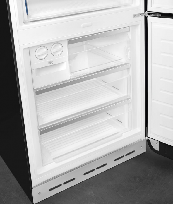 Холодильник Smeg FAB38RBL5 в магазине «На диване» в Омске  — Выгодная цена