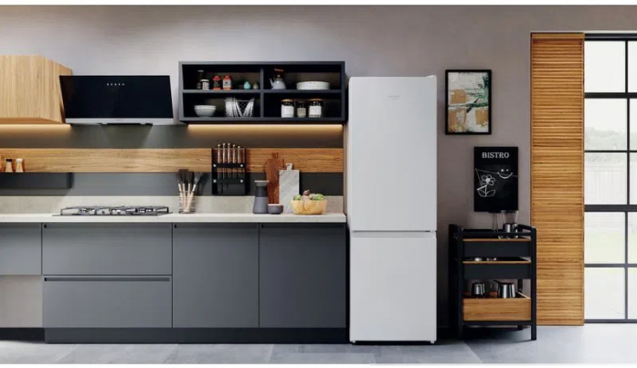 Холодильник Hotpoint-Ariston HTS 4180 W в магазине «На диване» в Омске  — Выгодная цена