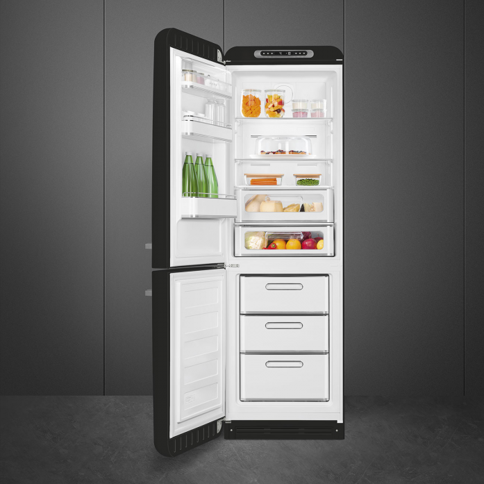 Холодильник Smeg FAB32LBL6 в магазине «На диване» в Омске  — Выгодная цена
