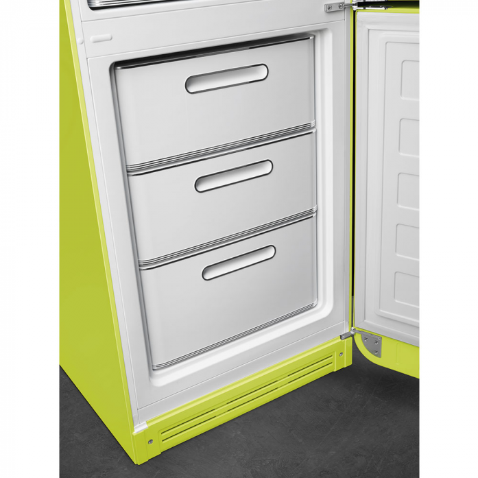 Холодильник Smeg FAB32RLI6 в магазине «На диване» в Омске  — Выгодная цена