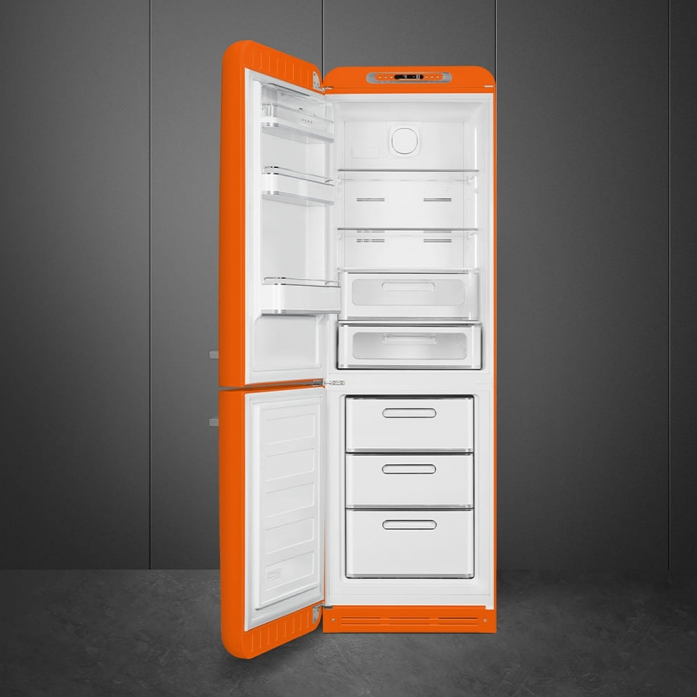 Холодильник Smeg FAB32LOR5 в магазине «На диване» в Омске  — Выгодная цена