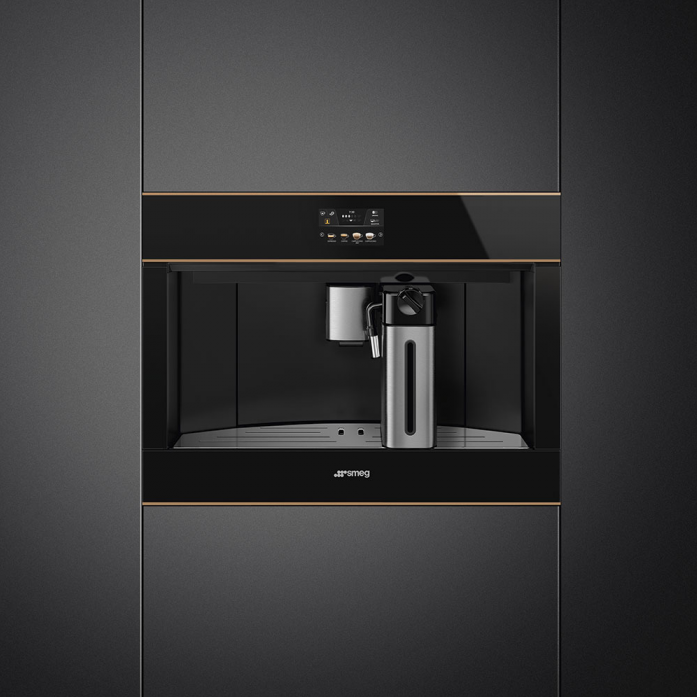 Встраиваемая кофемашина SMEG CMS4604NRRU в магазине «На диване» в Омске  — Выгодная цена