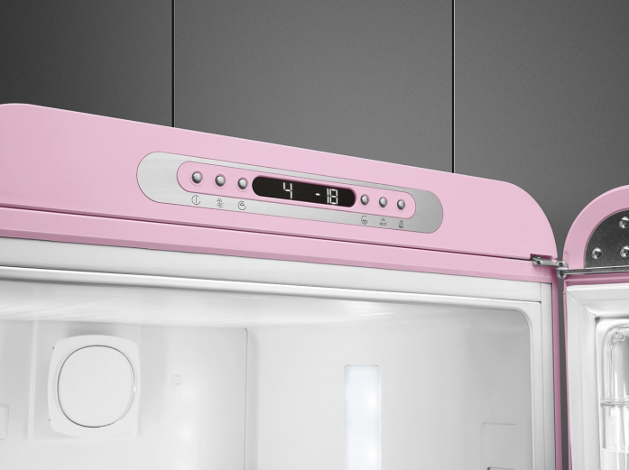 Холодильник Smeg FAB32RPK5 в магазине «На диване» в Омске  — Выгодная цена